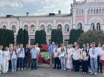 Нова сторінка студентського життя: старт навчання першокурсників! 