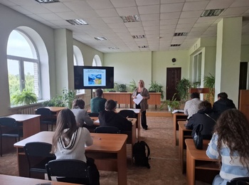 На факультеті біоресурсів і природокористування відбулася зустріч першокурсників із психологом
