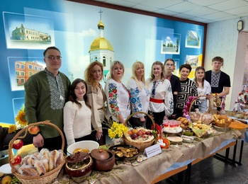 Великодний ярмарок "Великодні дива"