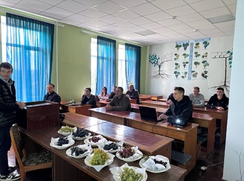 Студентський науковий гурток кафедри плодівництва і виноградарства