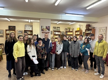 Першокурсники спеціальності «Садово-паркове господарство» відвідали бібліотеку університету